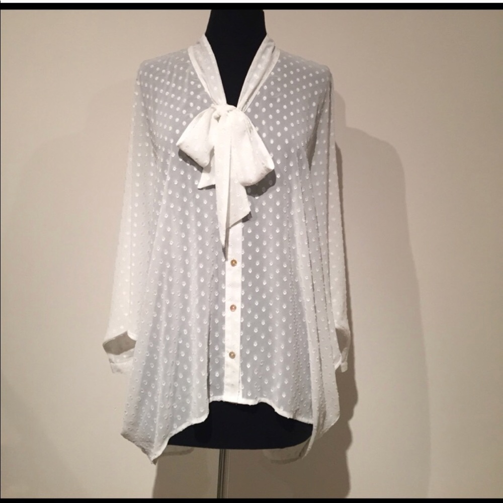 H&M pussybow blouse